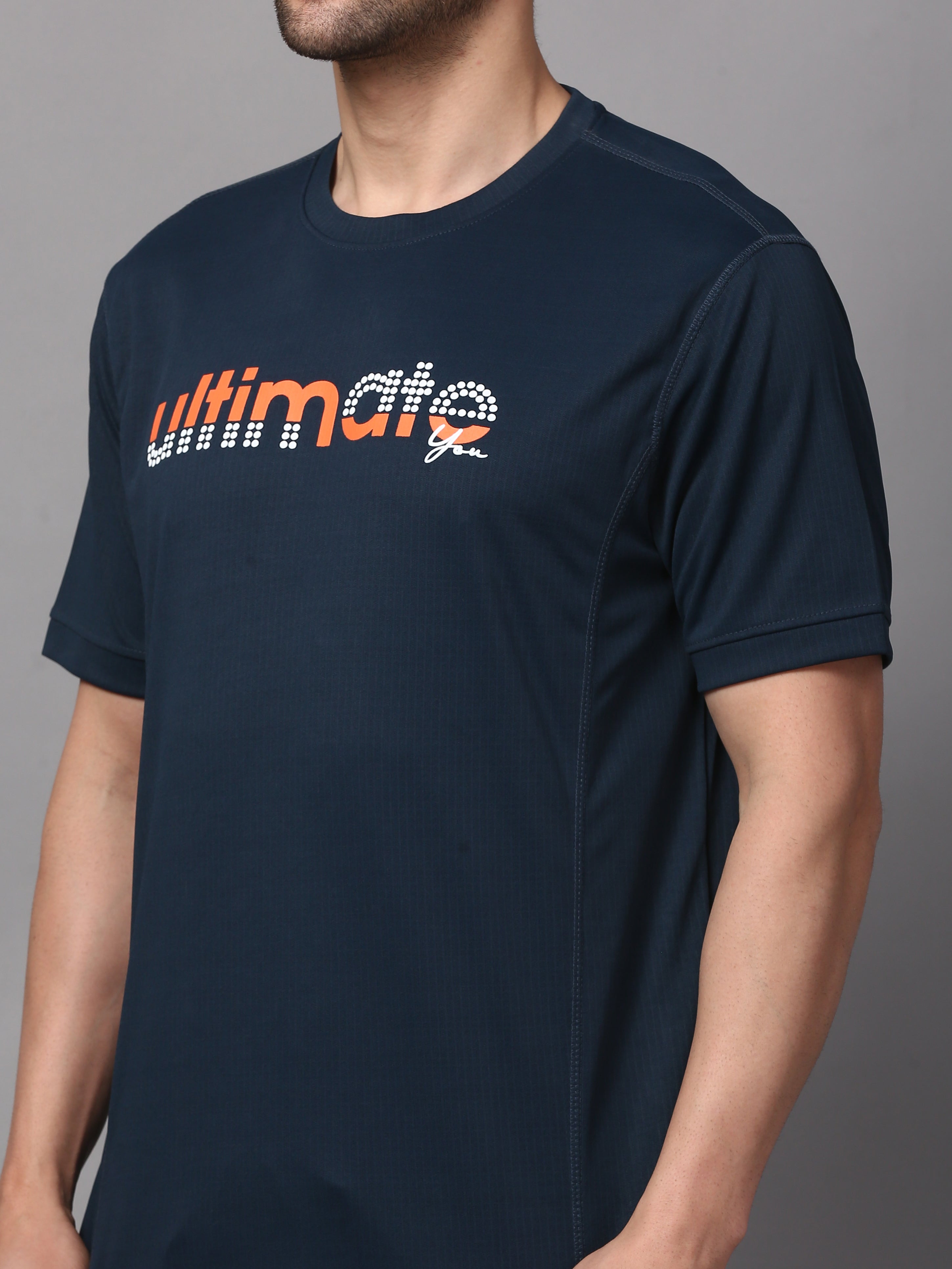 Men's Graphic Print on Chest Matrix Sports T-Shirt Activewear