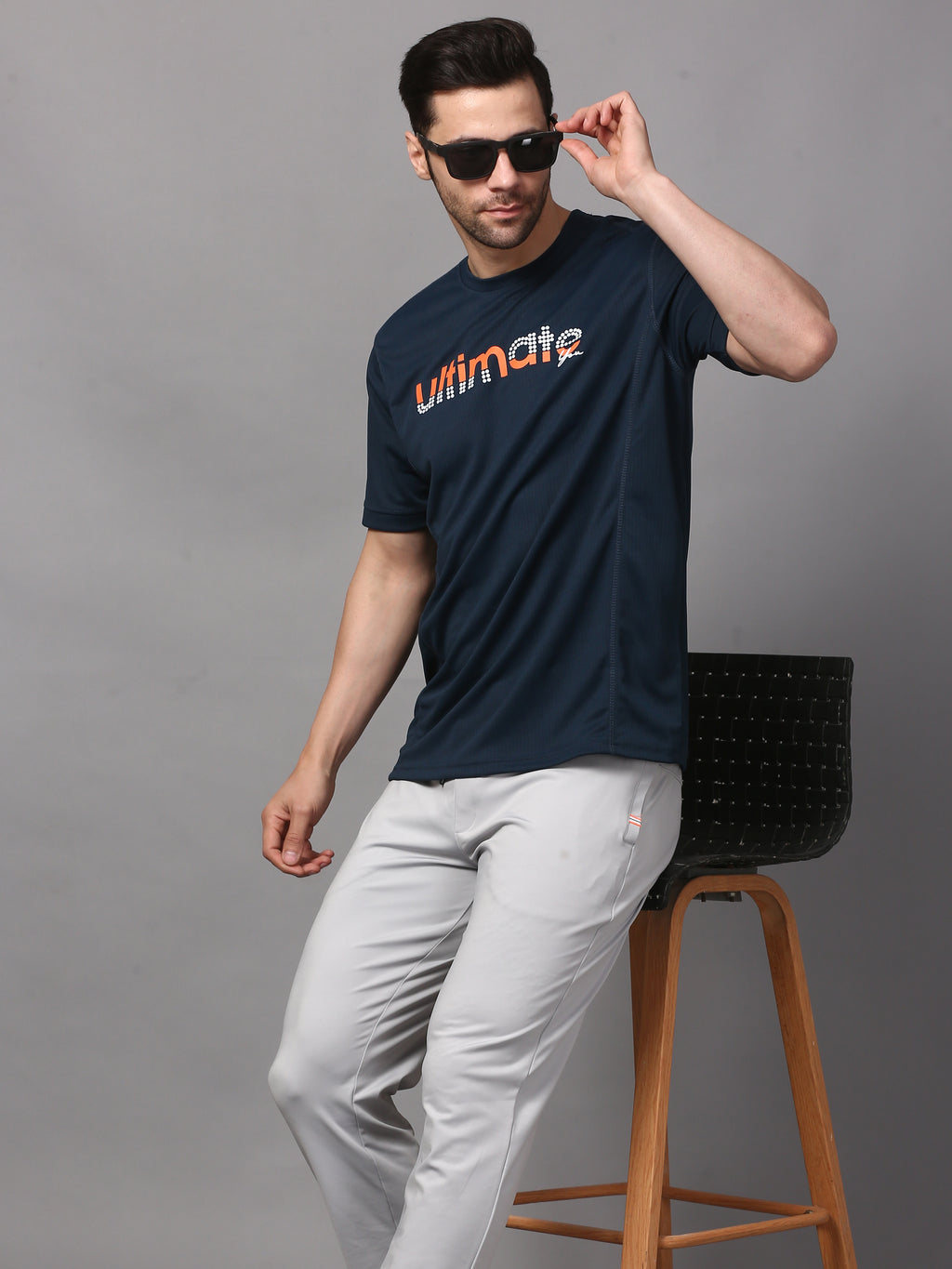 Men’s Graphic Print on Chest Matrix Sports T-Shirt Activewear (Navy)