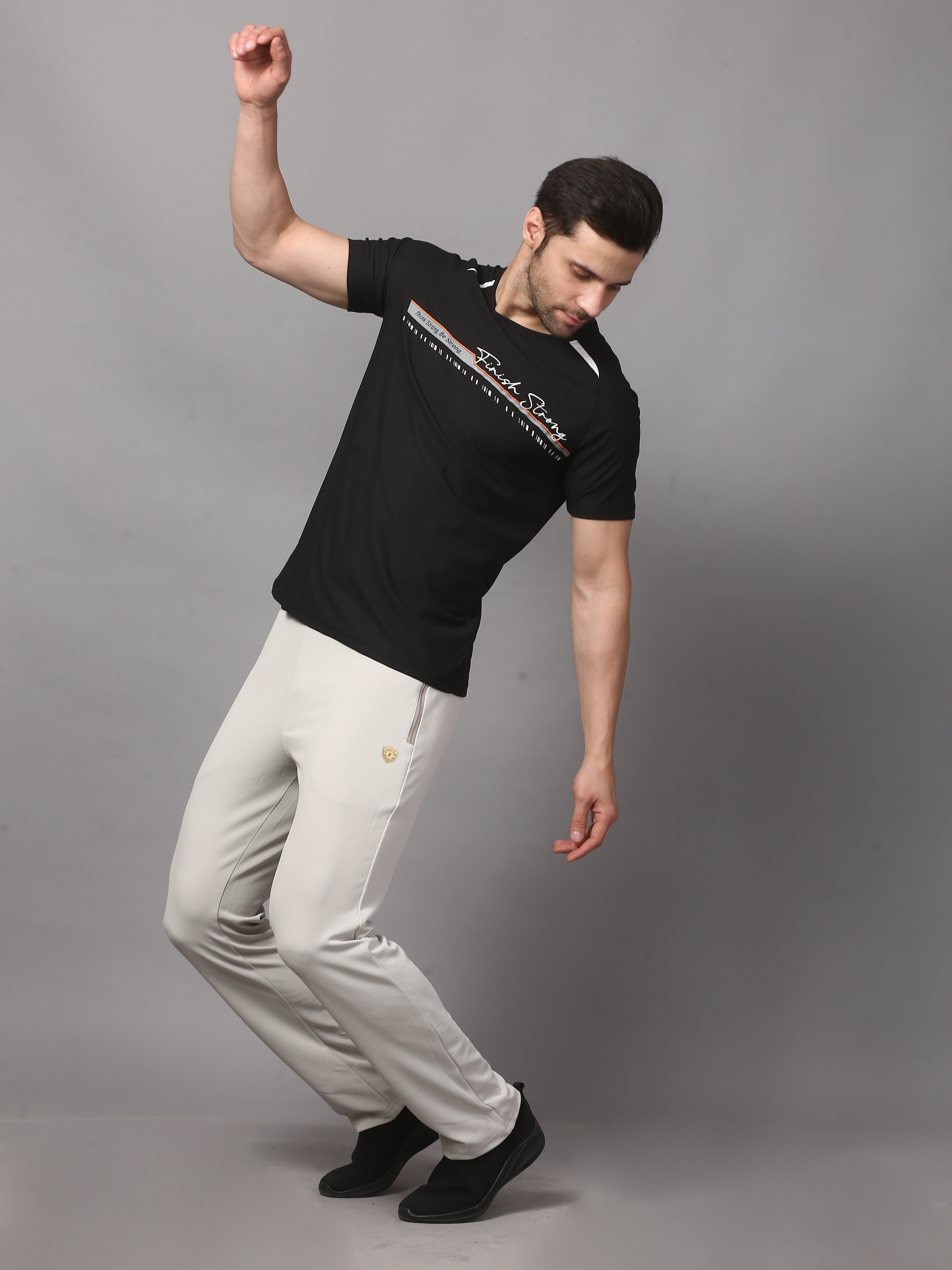 Men’s T-Shirt Round Neck Pullover Sports Performance Tee (Black)