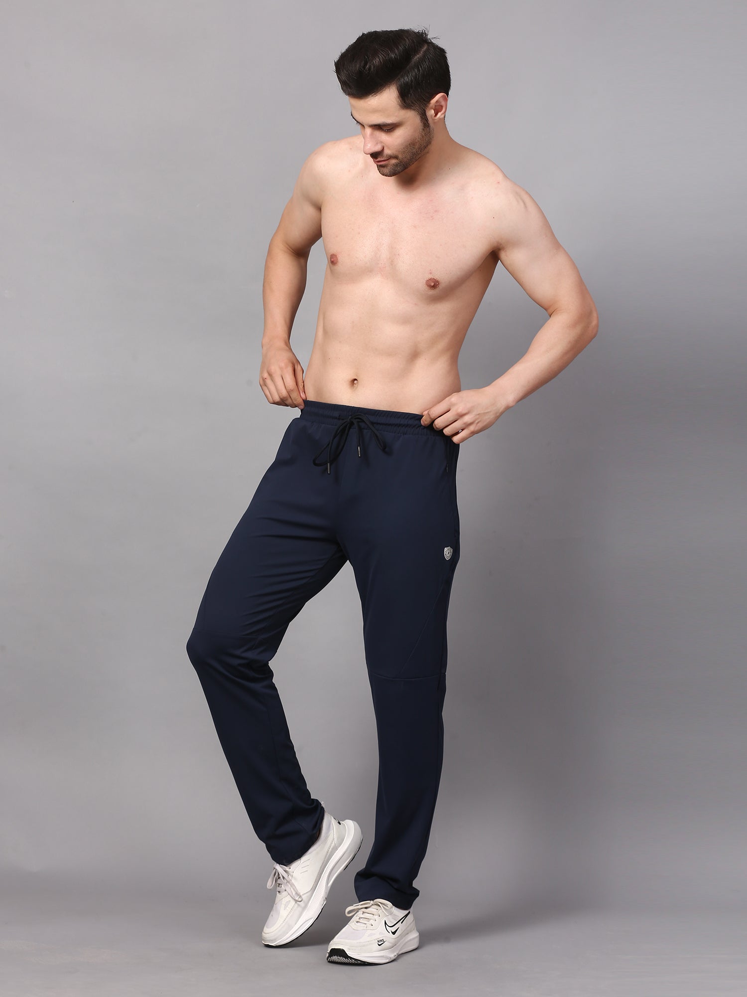 Trackpants with a drawstring and pockets