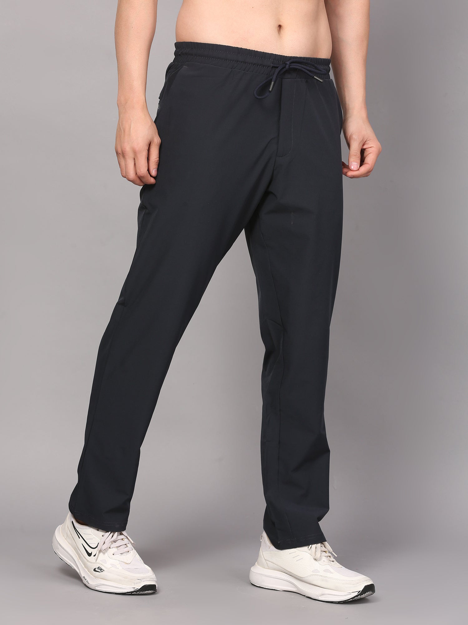 Trackpants with a tapered leg