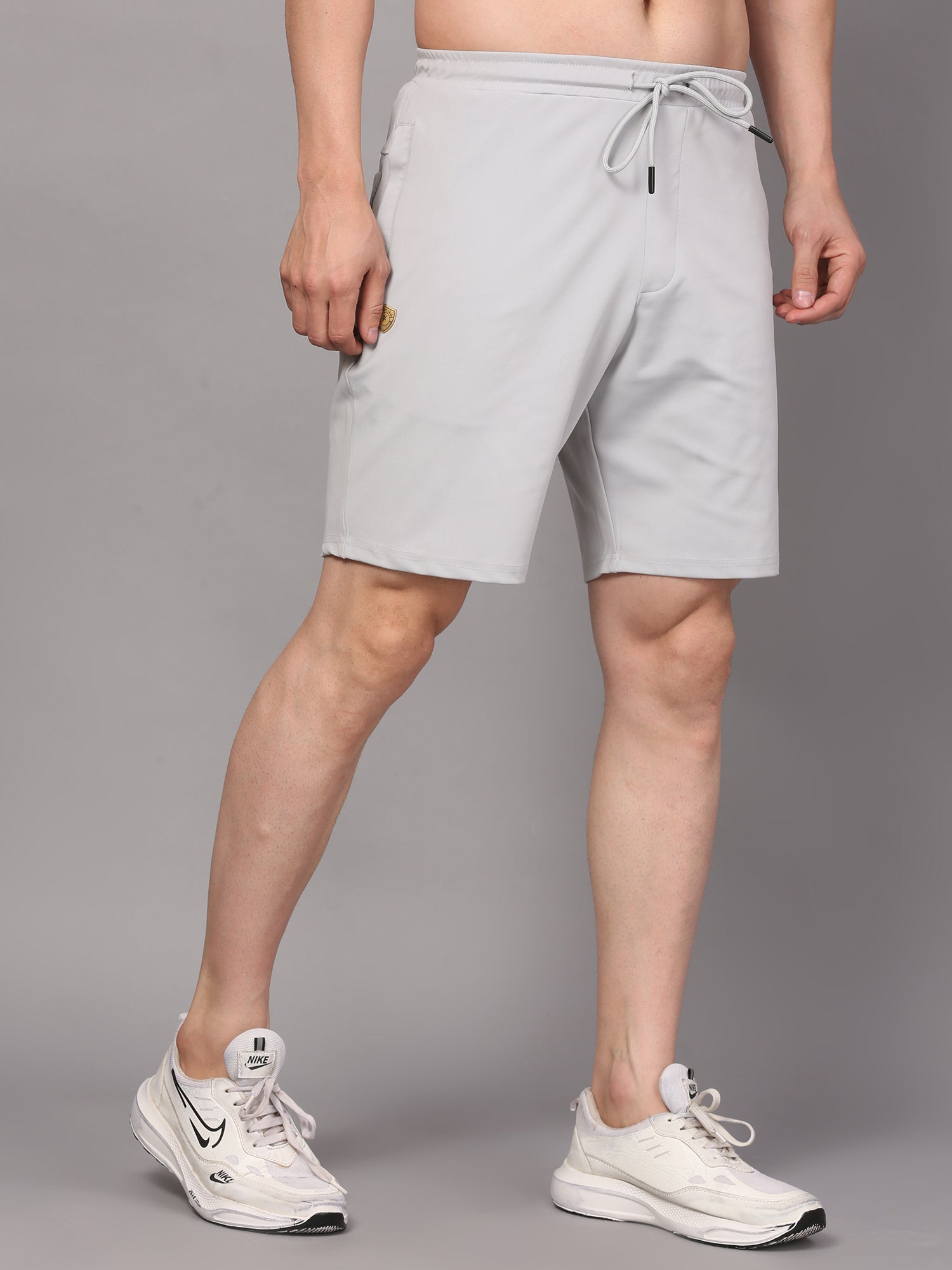 Men's Shorts with a drawstring and pockets