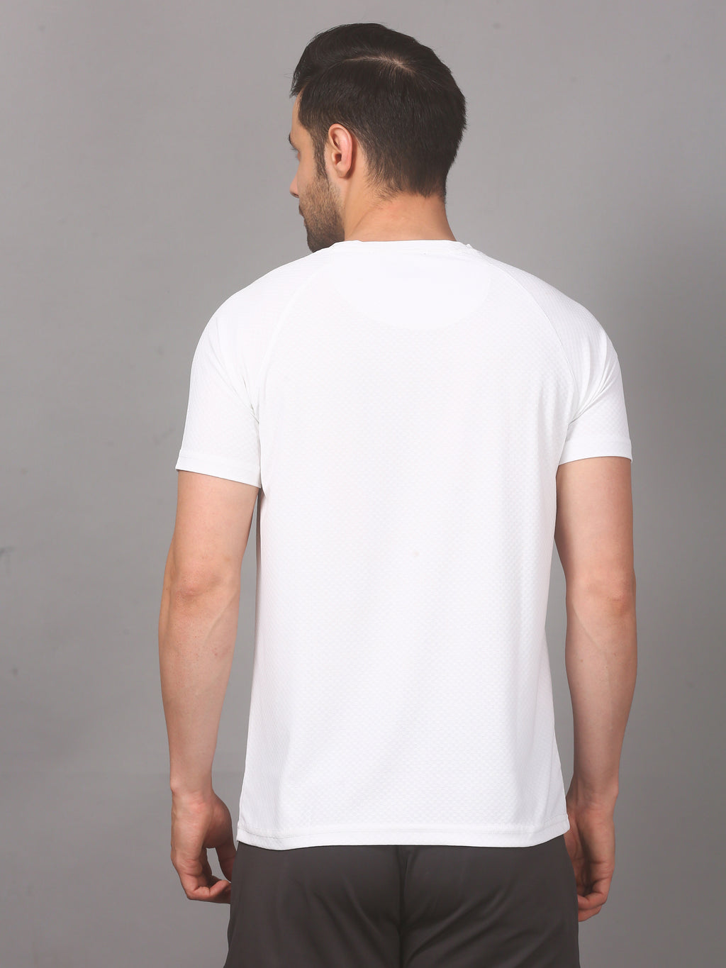 Men’s T-Shirt Round Neck Pullover Sports Performance Tee (White)