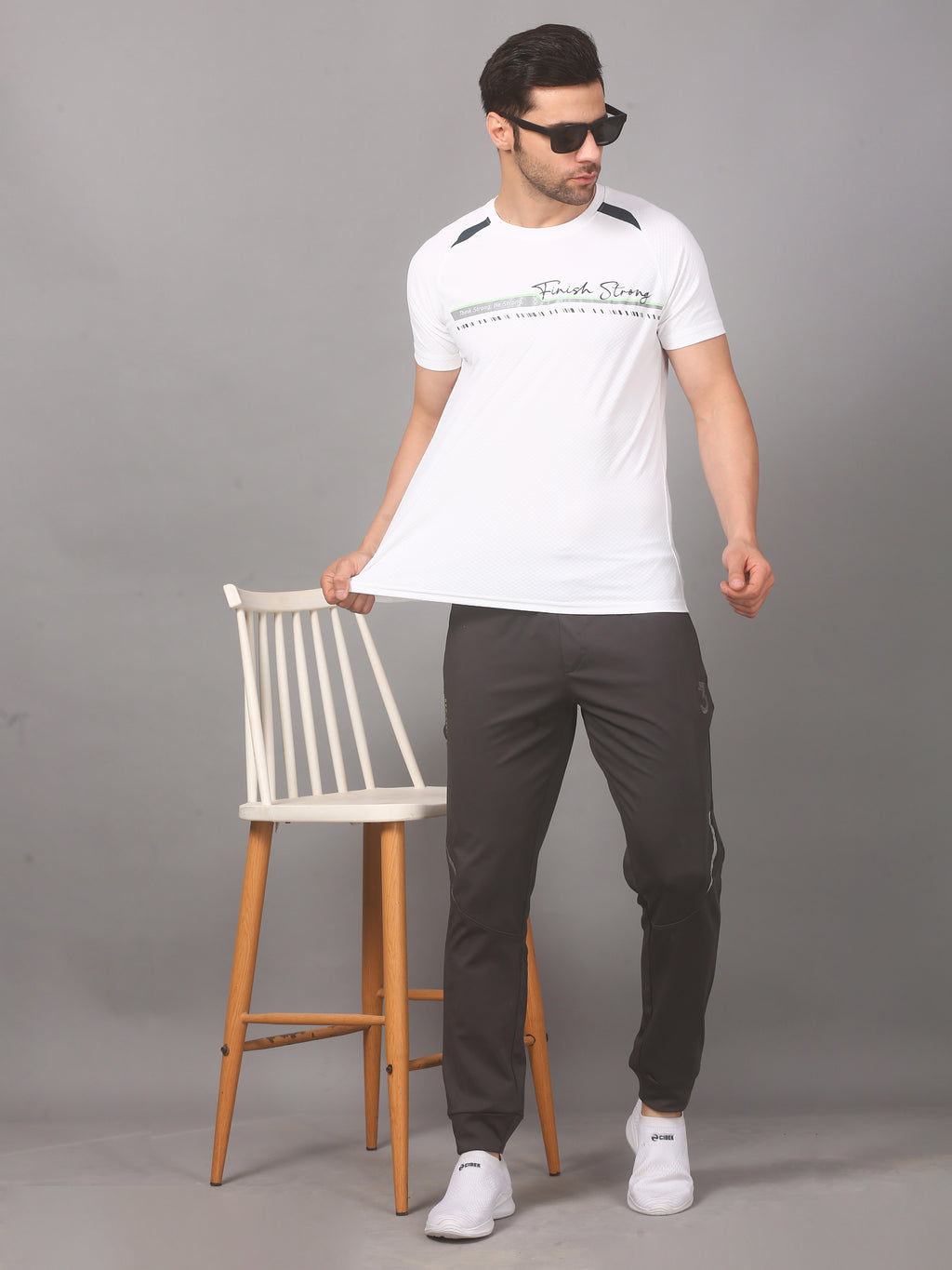 Men’s T-Shirt Round Neck Pullover Sports Performance Tee (White)