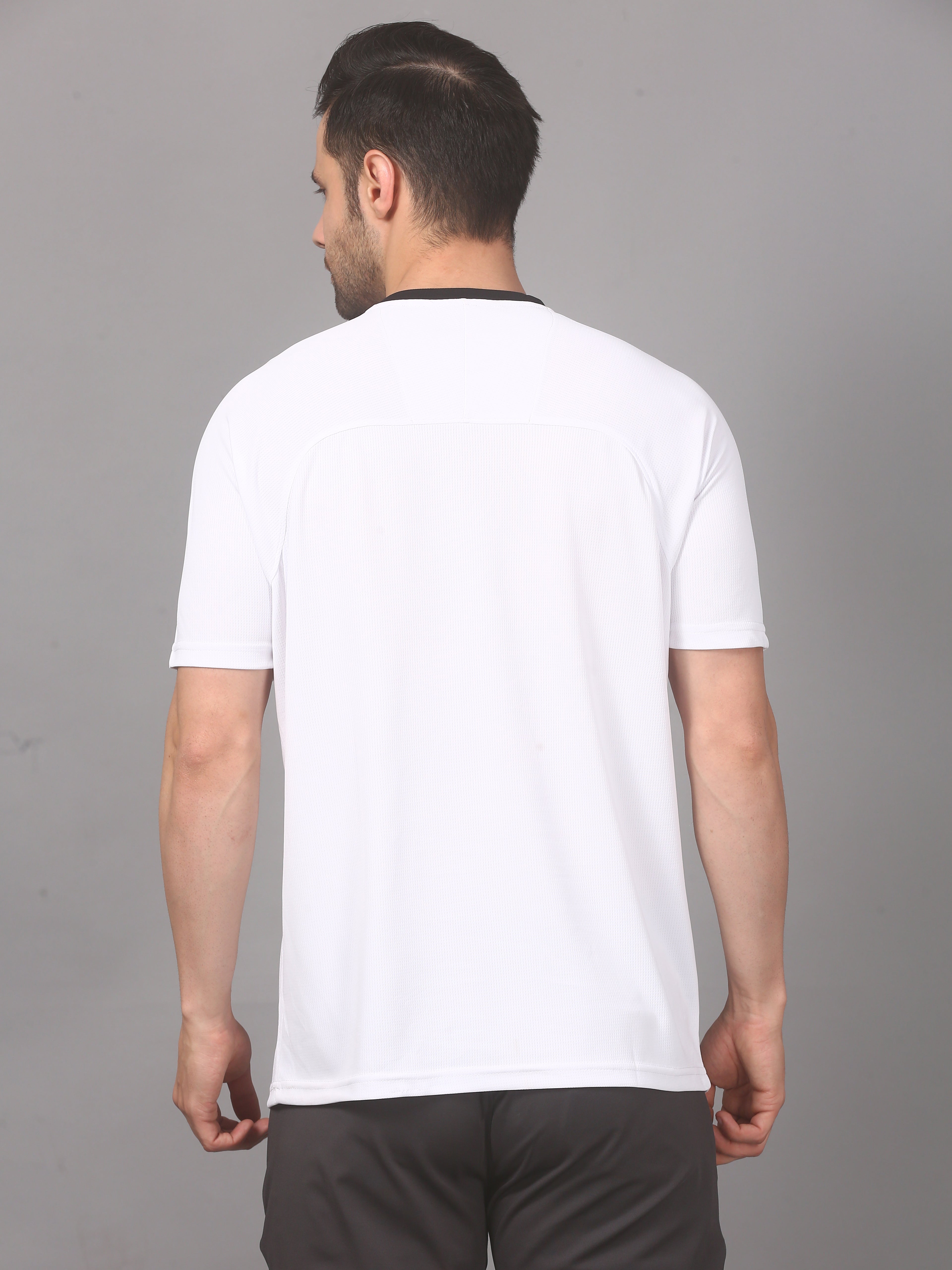 Men's Essential Athletic Fit T-Shirt