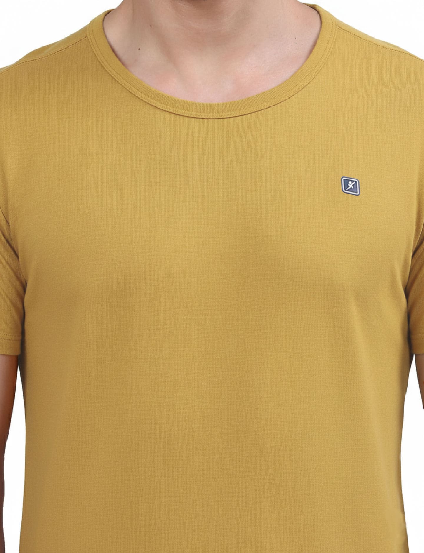 Men's Solid Crew Neck Performance T-Shirt MUSTERD