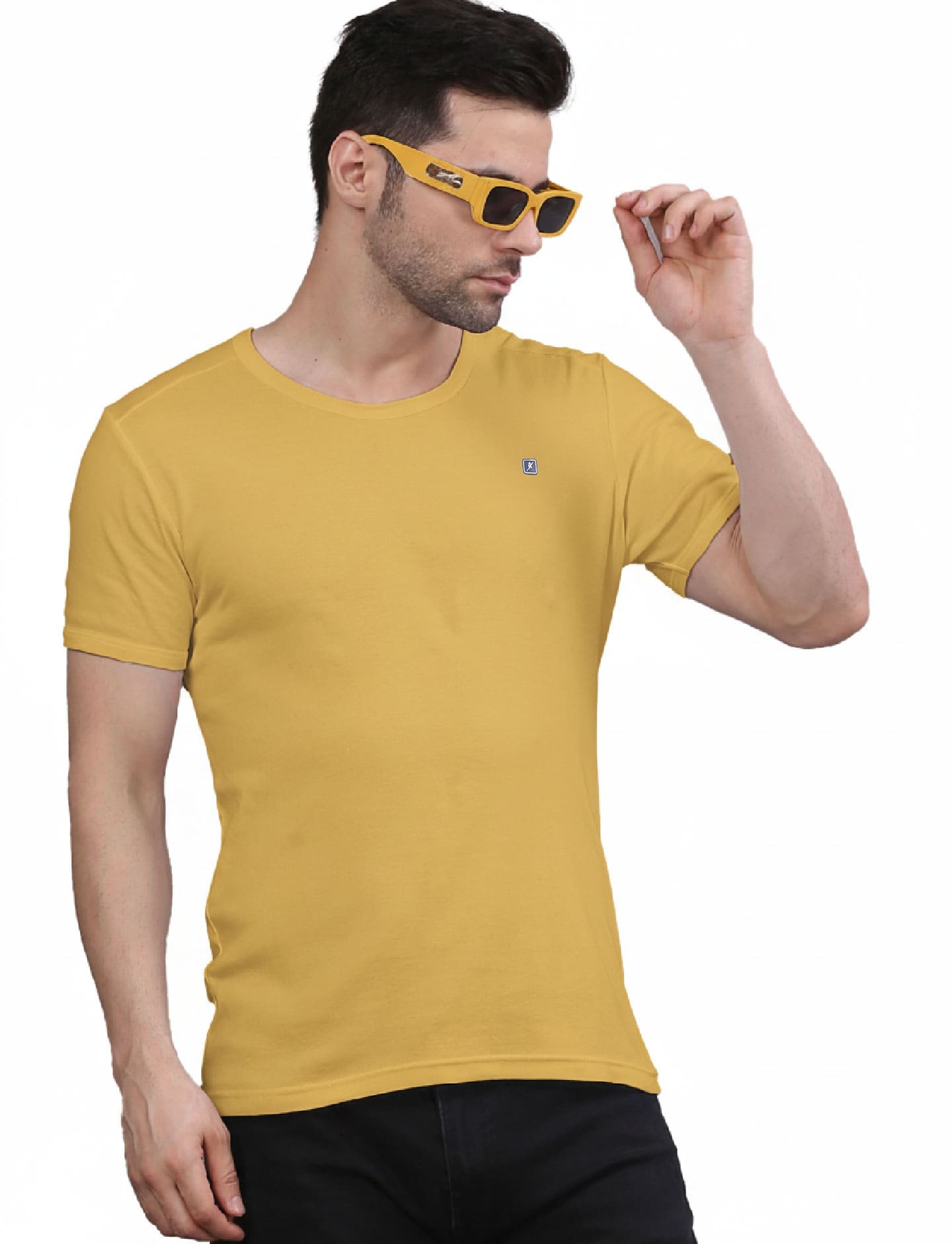 Men's Solid Crew Neck Performance T-Shirt MUSTERD