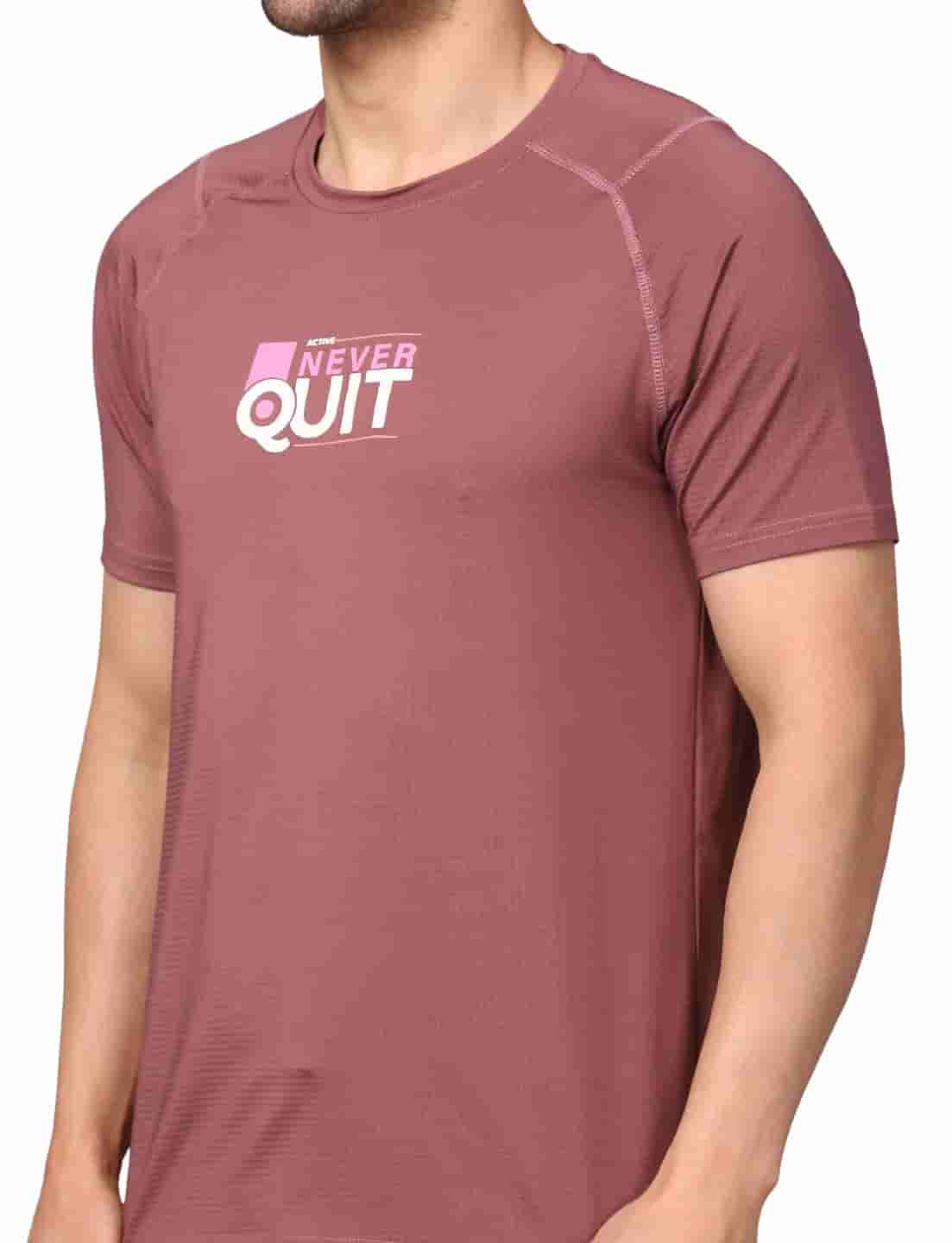 Men's Rapid Dry Athletic T-Shirt with "NEVER QUIT" Slogan Print MOSA