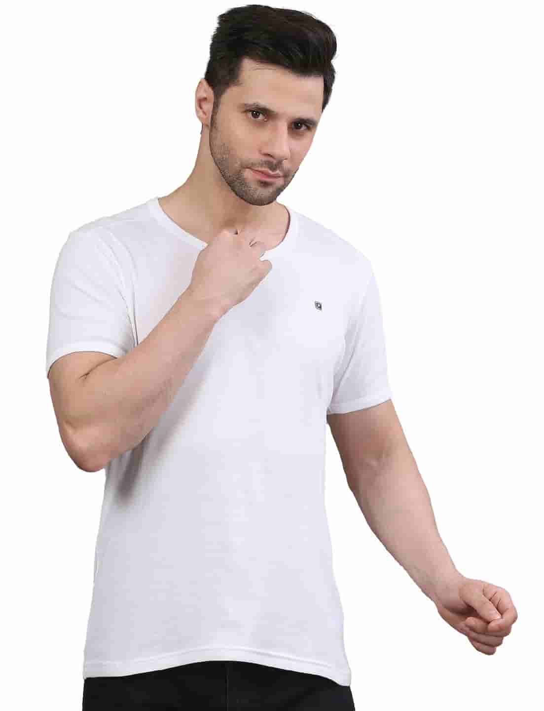 Men's Solid Crew Neck Performance T-Shirt