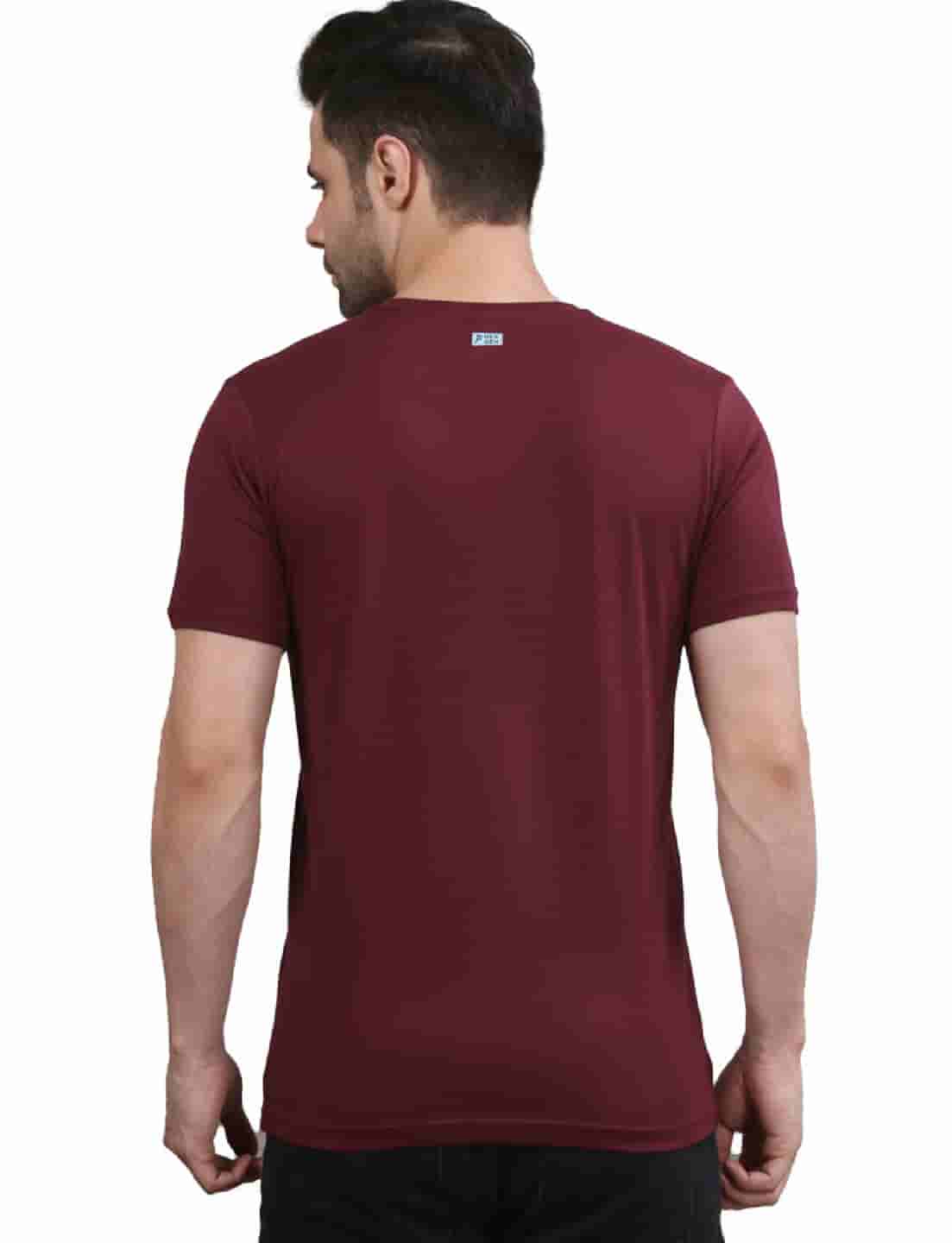 Men's Solid Crew Neck Performance T-Shirt