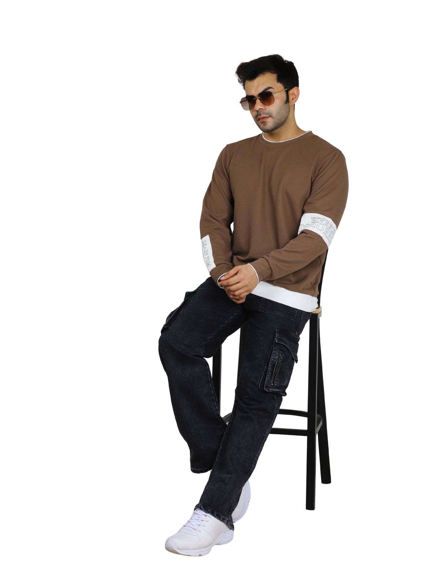 Men's Brown Crew-Neck Pullover Sweatshirt with White Accents