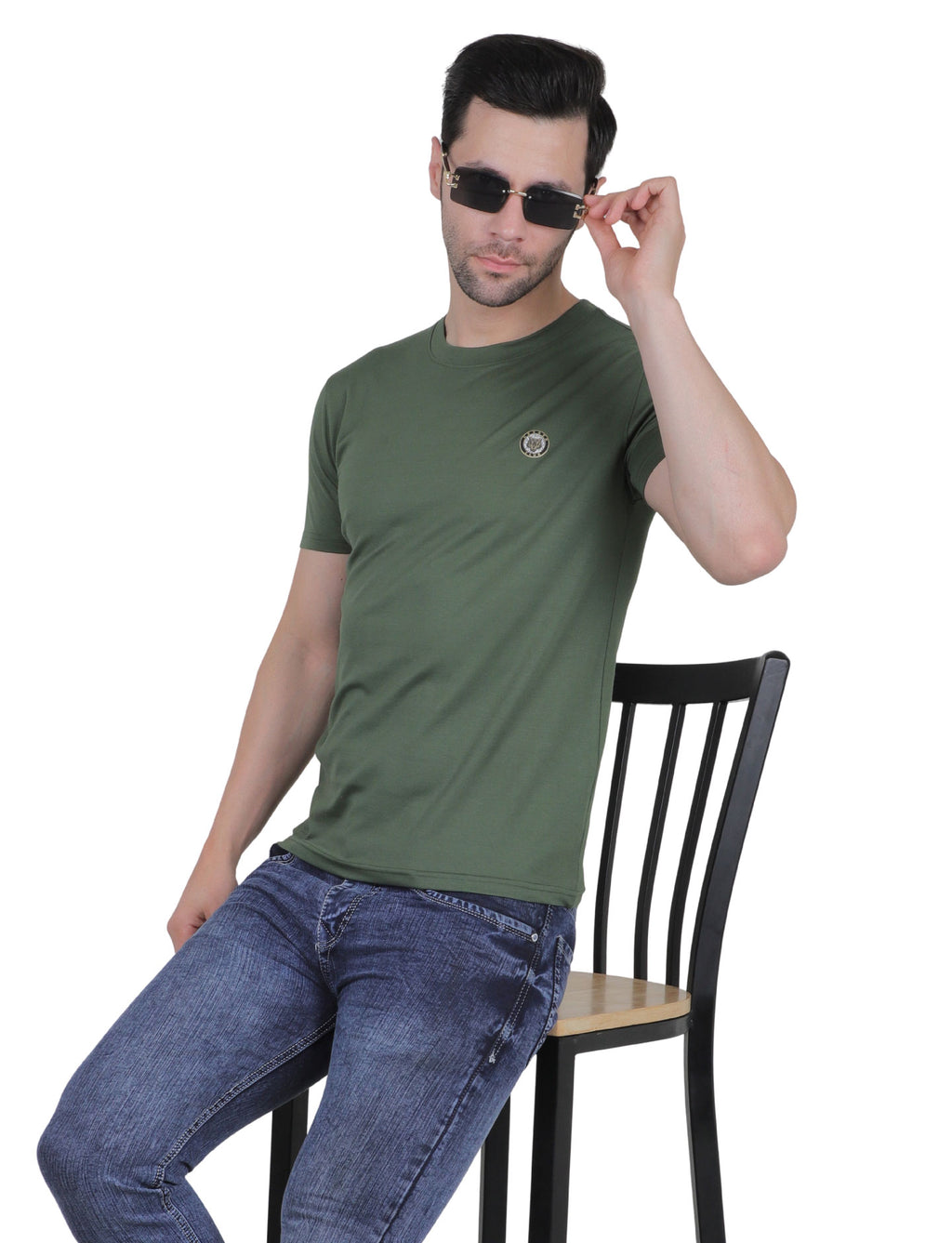Men's Organic Cotton Crew Neck T-Shirt with Compass Logo Patch